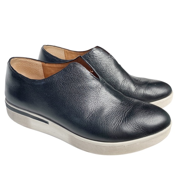 Gentle Souls Black Leather Hanna Slip 